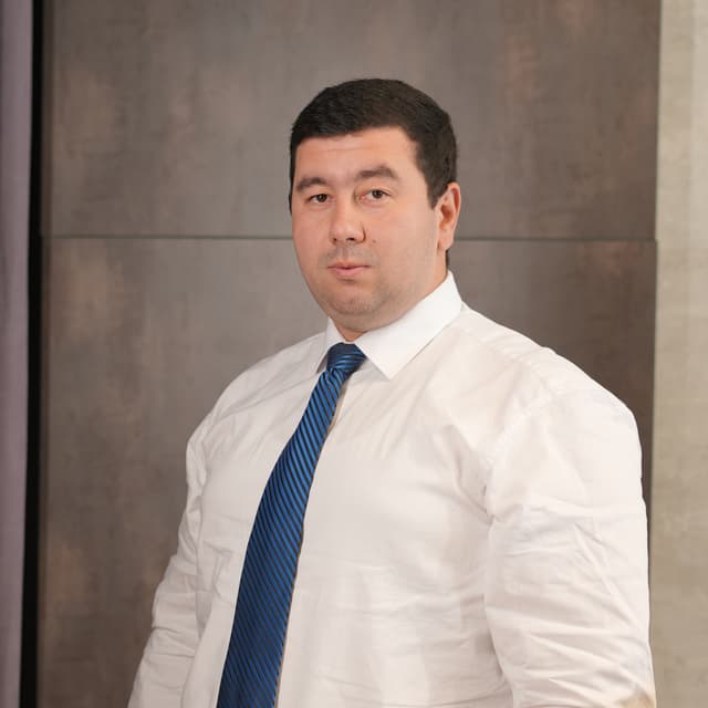 Razikov Diyorxo'ja Zafar O'g'li